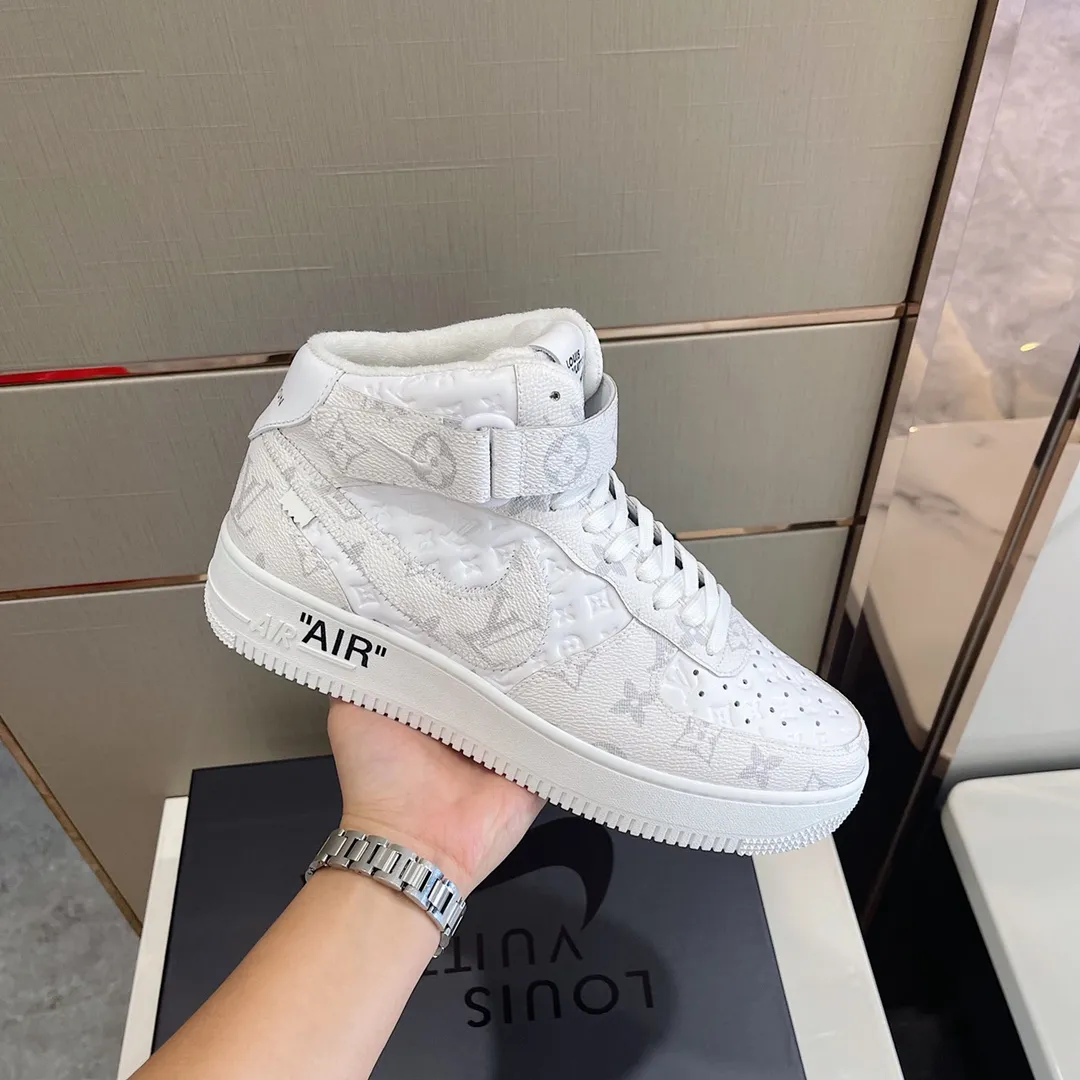 P480 Loui* Vuitto* x OFF-WHITE x Nike three-party collaboration! Trendy and cool men's high-top casual sports shoes with unrivaled color matching. The design idea basically continues the style of THE TEN. The Swoosh line and tongue label have a very familiar visual effect and are both fashionable and trendy! A must-have for fashionistas! The effect on your feet is absolutely stunning! Size: 38-45